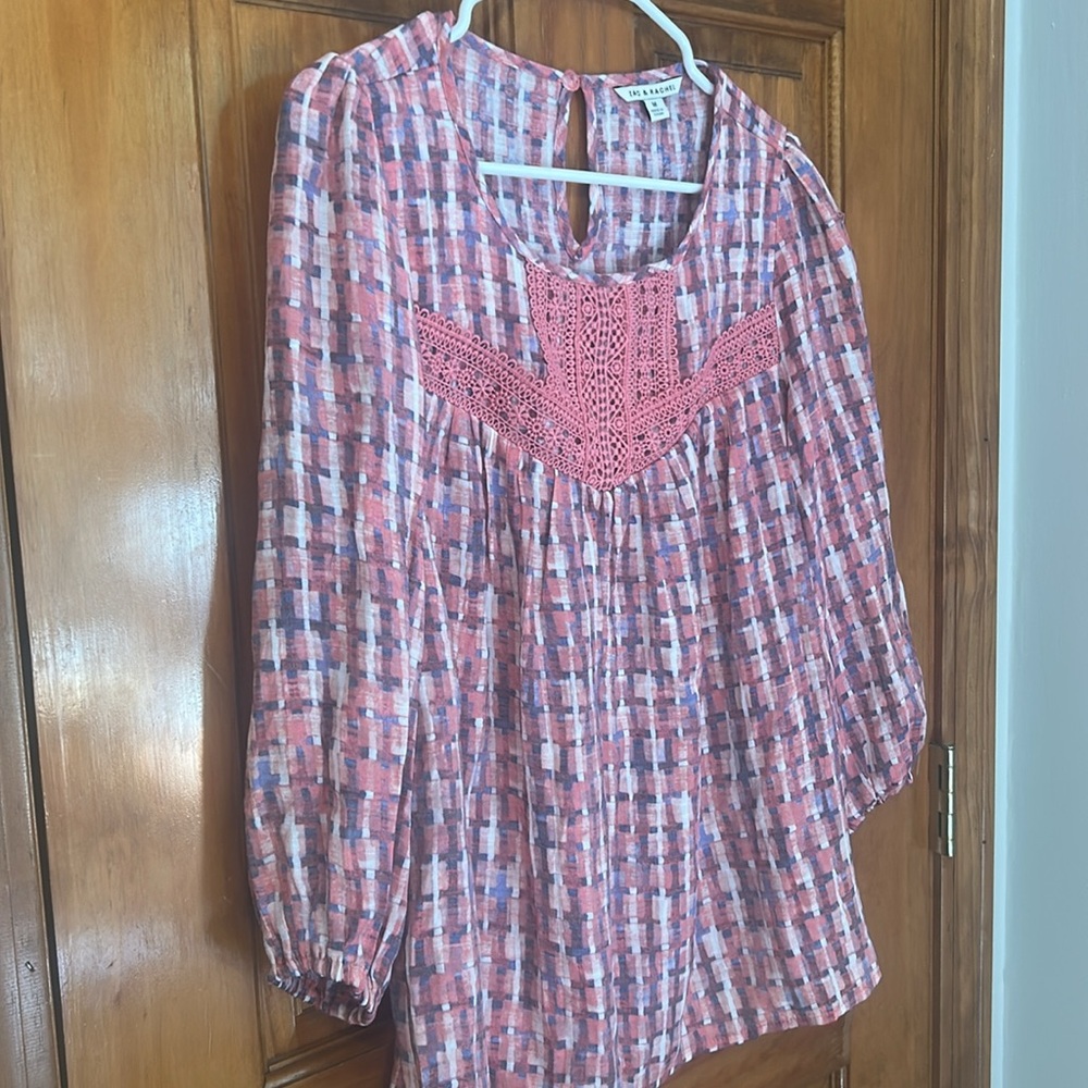Zac & Rachel Crochet Pattern Print 3/4 Sleeve Blouse - Picture 5 of 8